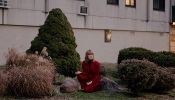 The Weather Station signs to Fat Possum, releases “Robber”